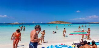 Formentera gratis: 20 cose da fare e vedere senza spendere nulla tra spiagge, fari, borghi e tramonti