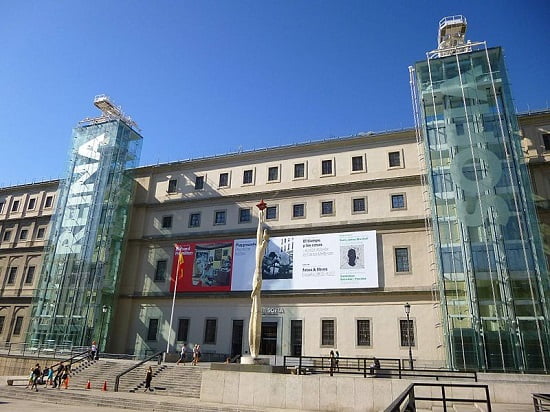 Horarios, precios y como llegar al Museo Nacional de Arte Reina Sofía