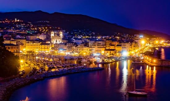 Dónde ir de vacaciones en Córcega: los mejores destinos y ciudades para alojarse