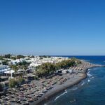 Santorini da Sogno: Guida ai Pacchetti Vacanze per Risparmiare e Vivere un’Esperienza Indimenticabile