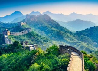 Cosa Vedere in Cina: Attrazioni e Luoghi da Visitare grande-muraglia-cinese-cina