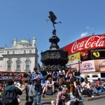 Vivi Londra Come un Vero Londoner: Guida per Sentirsi a Casa nella Capitale Inglese dove-alloggiare-a-londra-soho-Piccadilly- Circus
