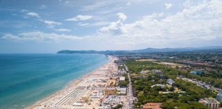 Viaggio tra amici maschi in Italia: 13 mete perfette per weekend, mare, città e avventure