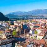 Visitare Bolzano, dove le Dolomiti incontrano la storia: un viaggio tra arte, natura e sapori