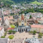 Cosa fare e vedere vicino Bolzano: guida tra castelli, vigneti e cime dolomitiche