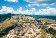 Cosa fare e vedere gratis in Calabria: 20 luoghi, esperienze e attività a costo zero tra mare, borghi e natura