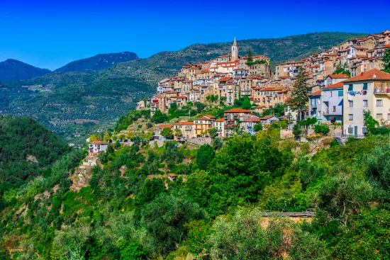 Veduta di Apricale in Liguria