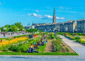Dove Dormire a Bordeaux: la Guida Definitiva ai Quartieri Migliori, Hotel Consigliati e Tariffe per Ogni Budget