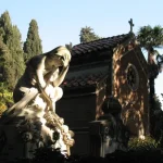 I Cimiteri e i Luoghi Storici più Affascinanti da Visitare: Viaggio tra Suggestioni, Leggende e Meraviglie Architettoniche