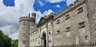 Irlanda oltre Dublino: 8 città e borghi da vedere tra Galway, Cork, Kilkenny e Kinsale Kilkenny Castle in Irlanda, uno dei luoghi da vedere oltre Dublino