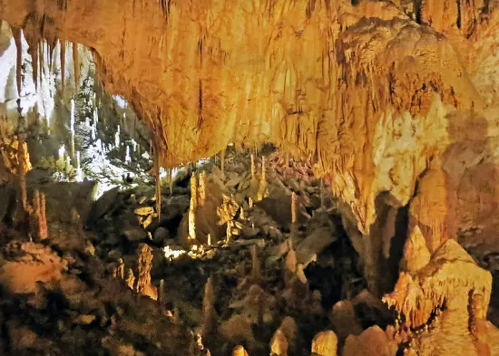 Grotte di Frasassi, Marche