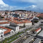 Portogallo on the road: itinerario di 10 giorni da Lisbona a Porto tra oceano, borghi e città Panorama di Lisbona, punto di partenza del road trip in Portogallo