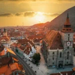 Transilvania on the road in 5 giorni: itinerario tra Brașov, Râșnov, Rupea e Sibiu Brașov e la Chiesa Nera al tramonto in Transilvania