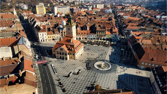 Piazza del Consiglio nel centro di Brașov