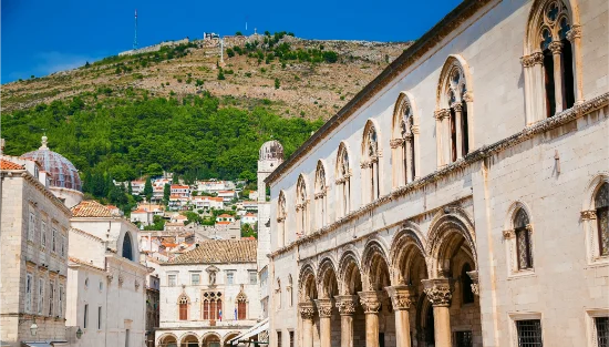 Stradun e palazzi storici di Dubrovnik
