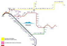 Viaggio sulla Ferrovia Circumvesuviana: da Napoli a Pompei, Ercolano e Sorrento tra Vesuvio, mare e vita vera