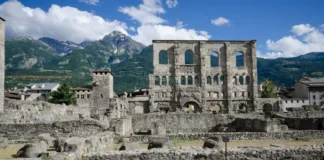 Valle d’Aosta in giornata: 10 itinerari bellissimi tra castelli, borghi, laghi alpini e panorami da cartolina