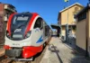 Viaggio sulla Ferrovia Circumetnea: l’Etna lento, autentico e panoramico che non ti aspetti